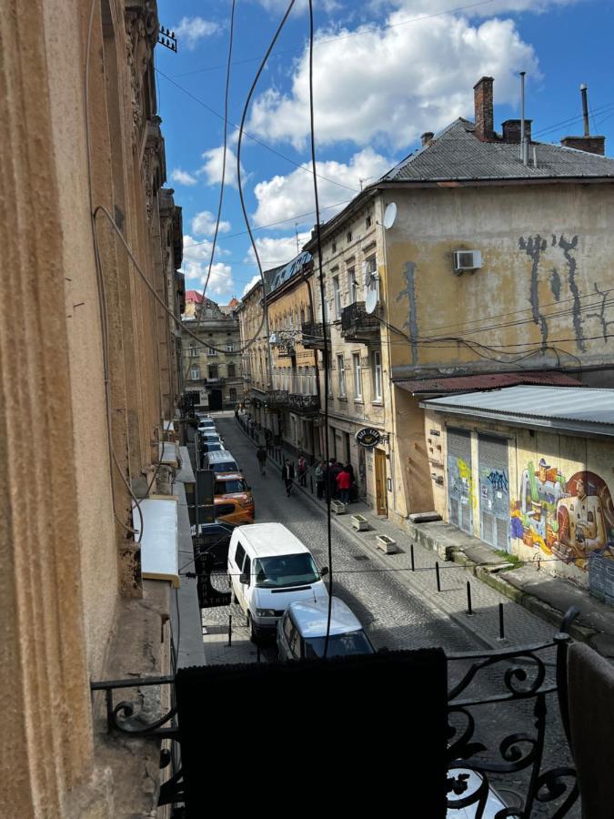Apartment Lesya Kurbasa Lviv Ngoại thất bức ảnh