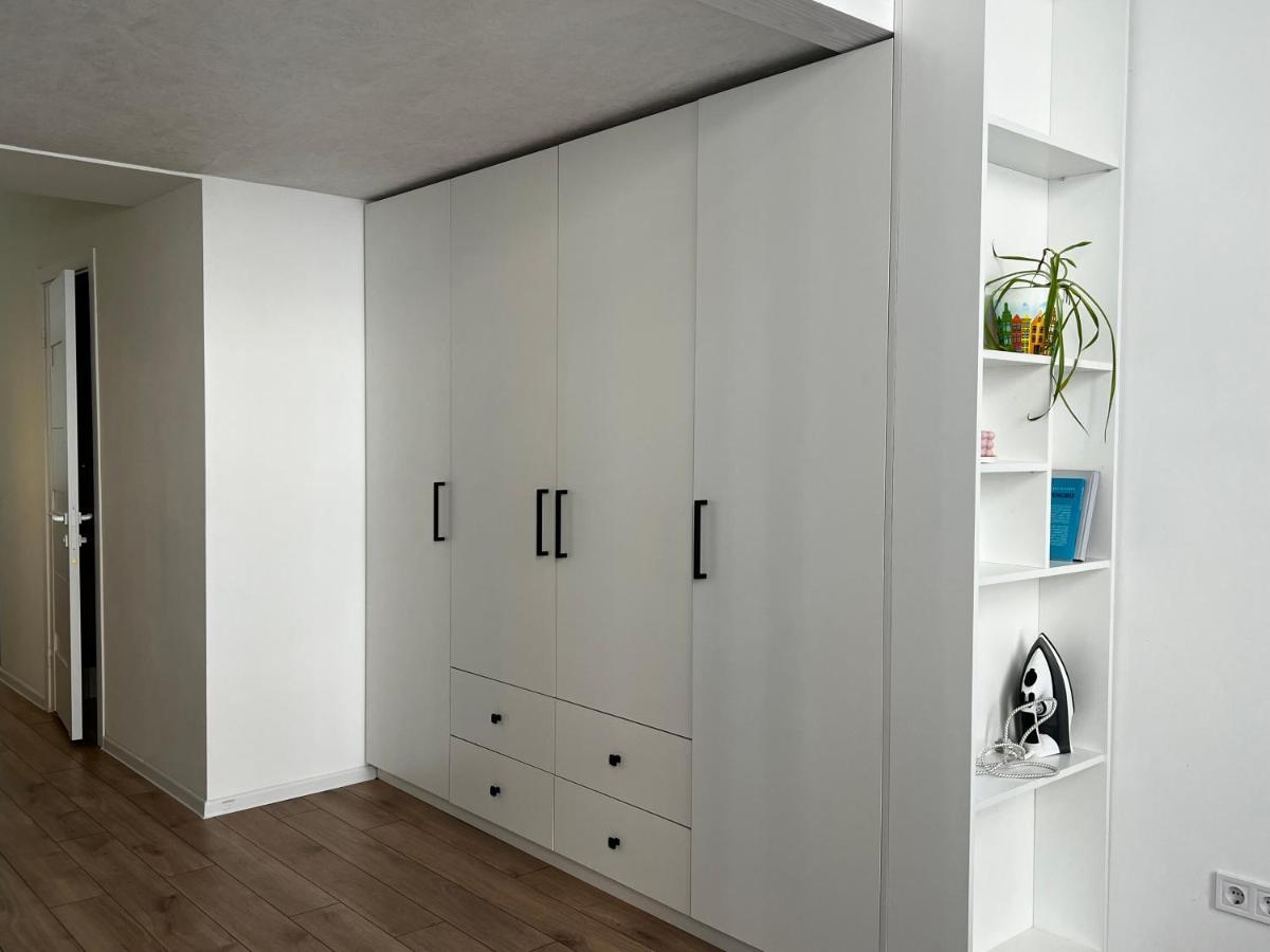 Apartment Lesya Kurbasa Lviv Ngoại thất bức ảnh
