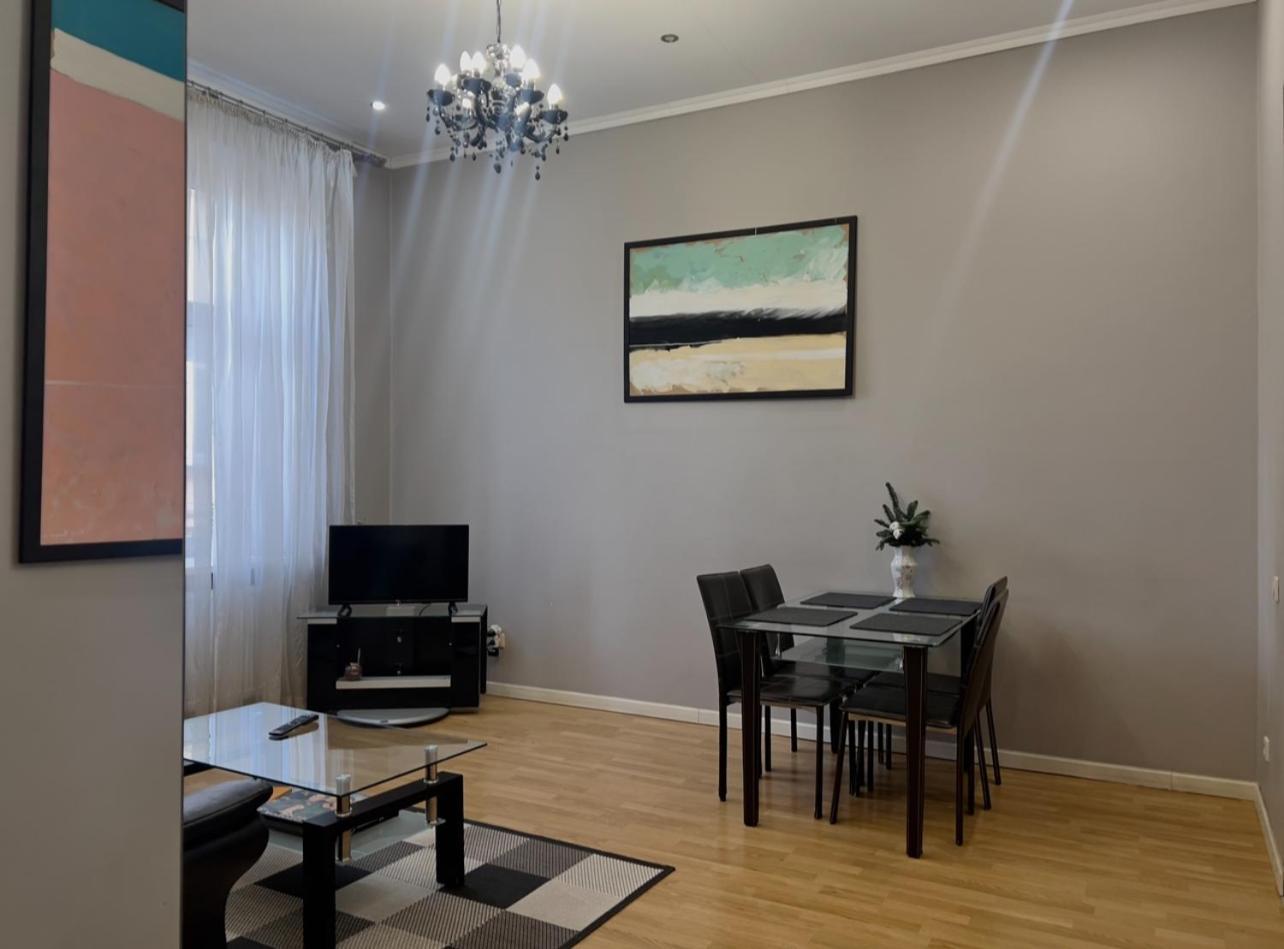 Apartment Lesya Kurbasa Lviv Ngoại thất bức ảnh