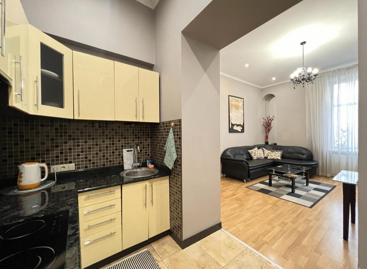 Apartment Lesya Kurbasa Lviv Ngoại thất bức ảnh