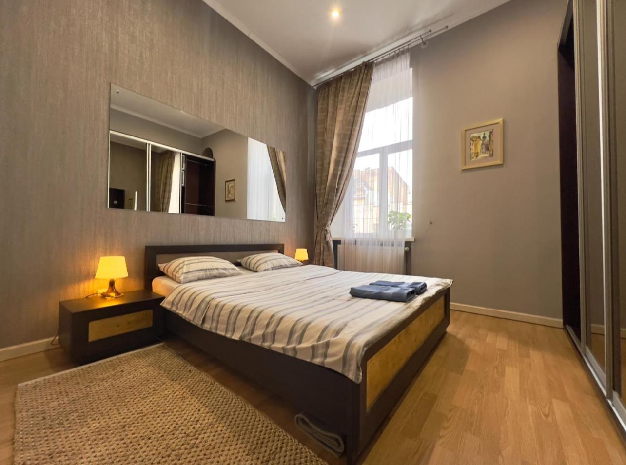 Apartment Lesya Kurbasa Lviv Ngoại thất bức ảnh