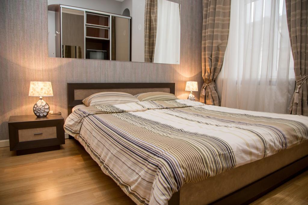 Apartment Lesya Kurbasa Lviv Ngoại thất bức ảnh